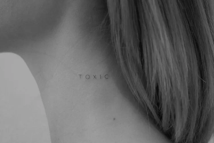 Kadınlara Özel Minimalist Dövme Modelleri